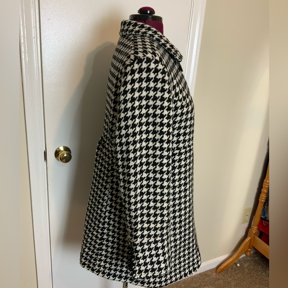 Like New Cato Wool Blend Geometric Pea Coat Herringbone Black/White - Picture 4 of 16